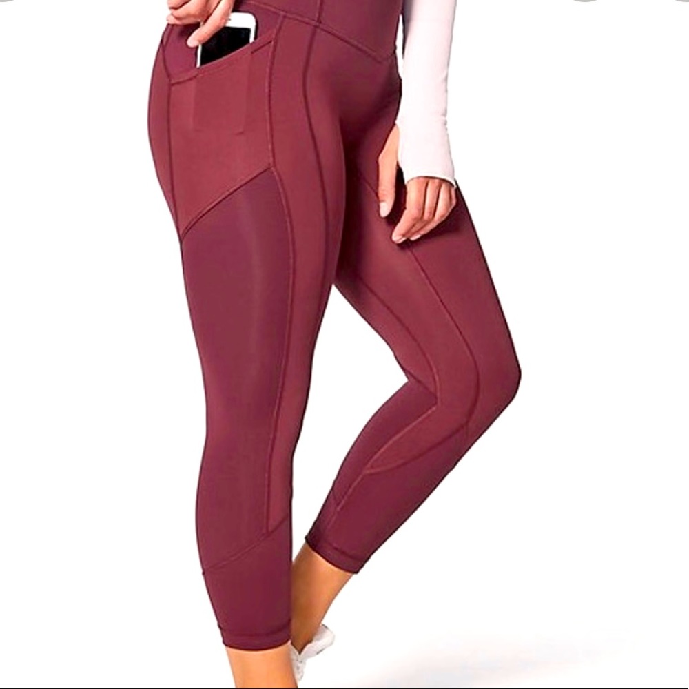 LULULEMON BURGUNDY CROPPED LEGGING